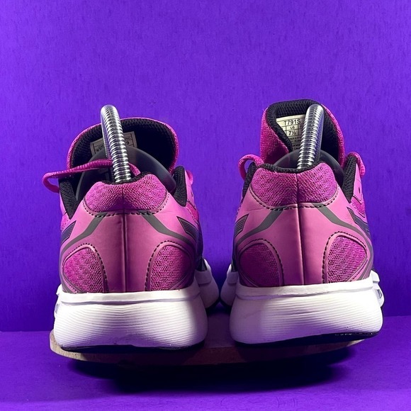 ASICS Women's Gray/Purple Stormer Running Sneakers Shoe Size 7.5 - Picture 4 of 9